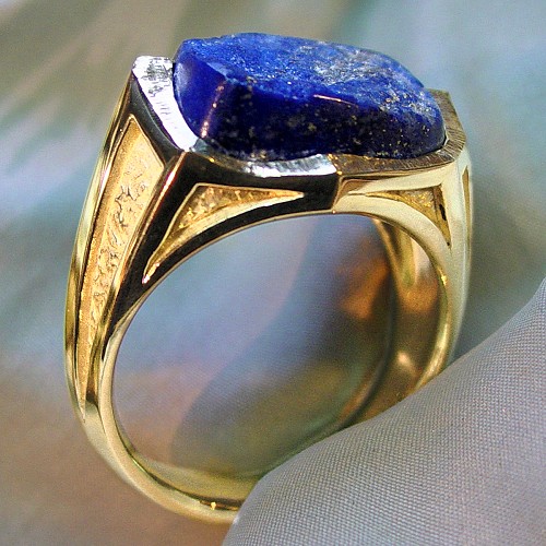 18k Lapis